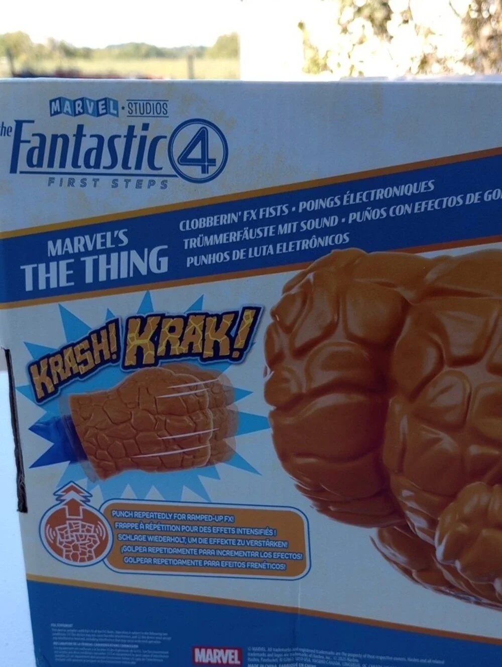 Marvel The Fantastic 4 First Steps The Thing Foam Smash Gloves -